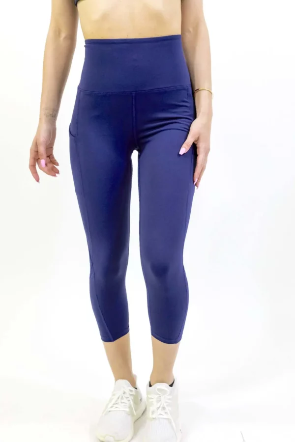 Seajoy Athletic High-Waisted Capri Leggings with Hip Pockets - Image 22